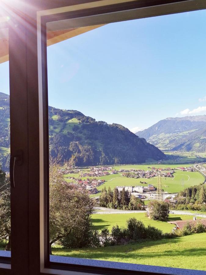 Montepart Zillertal Apartment Hainzenberg Exterior photo