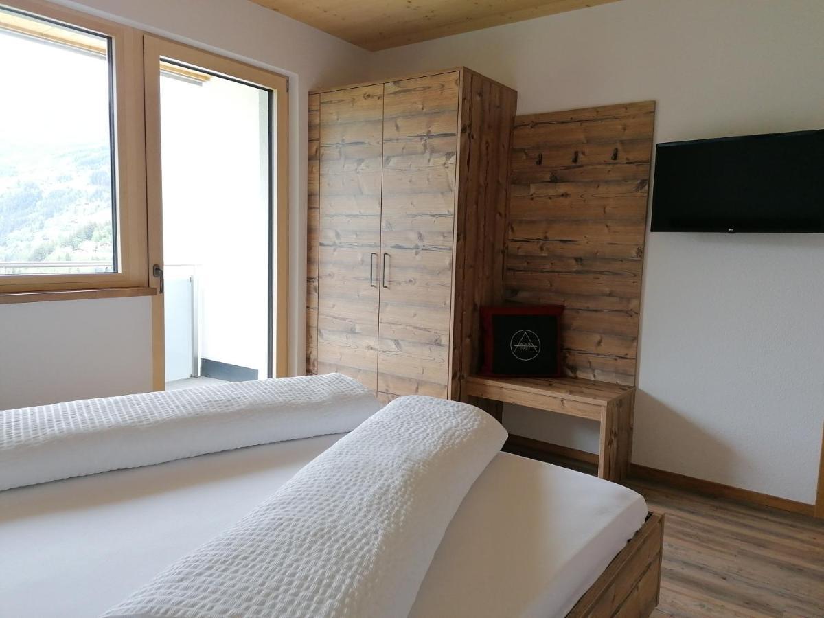 Montepart Zillertal Apartment Hainzenberg Exterior photo