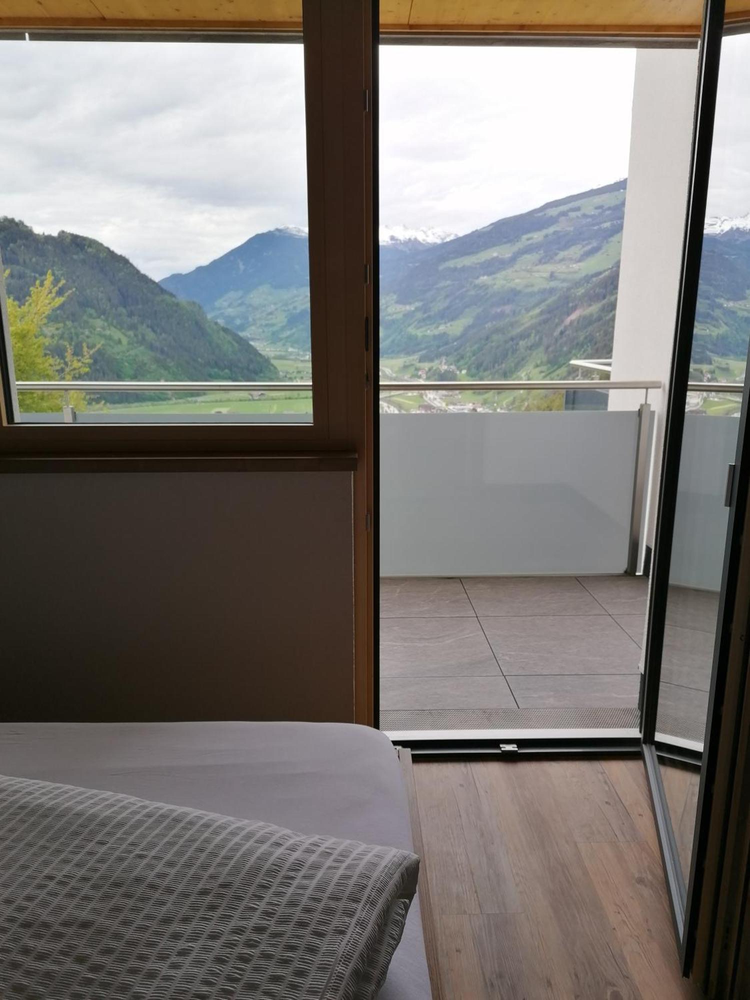 Montepart Zillertal Apartment Hainzenberg Exterior photo
